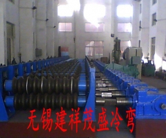 波紋膜板弧型波成型機(jī)