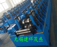 梯邊電纜橋架成型設備