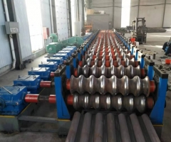 涵洞波紋板成型機